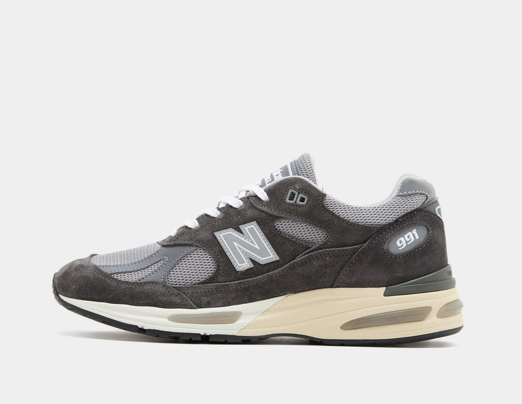 New Balance 991v2
