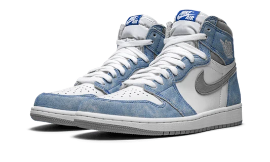 Air Jordan 1 Retro High OG Hyper Royal
